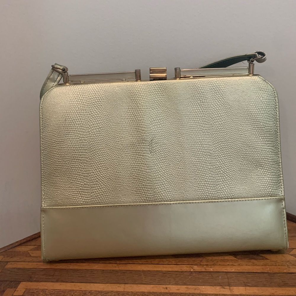 Vintage purse